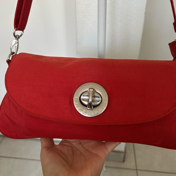 Baggallini Monaco crossbody bag - Picture 2 of 12